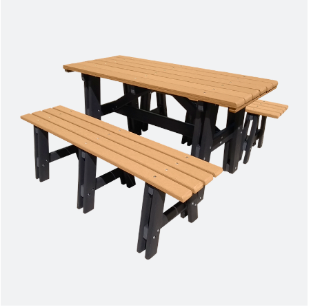 Mesa Colonial com Assentos